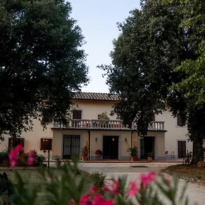 https://villa-mucellena.it-tuscanyhotel.com